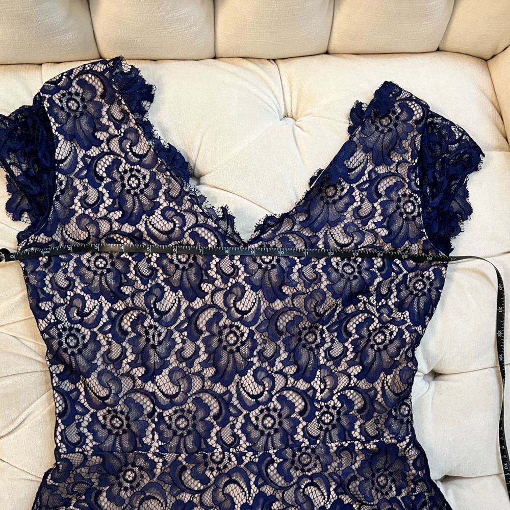 Nha Khanh Lace Cocktail Dress - Picture 6 of 7